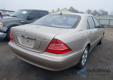2004 Mercedes-Benz S 500 4Matic из США, поврежденный, VIN WDBNG84J44A411175